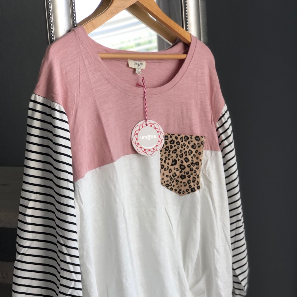Colorblock Long Puff Sleeve Round Neck Top - Picture 4 of 4
